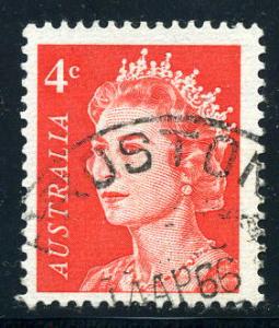 Australia - Scott #397 - 4c - Queen Elizabeth II - Used