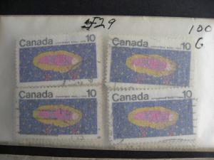 Canada wholesale 500 better used Christmas stamps in glassines (mixed condition) 