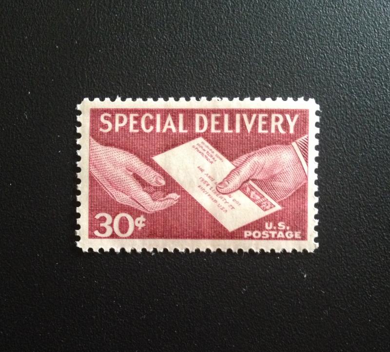 Scott #E21 30c Hands Special Delivery, Mint, XF, NH  BCV $1.15