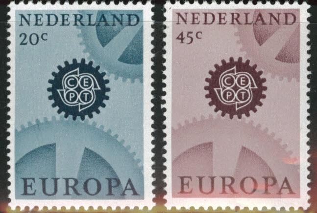 Netherlands Scott 444-445 MH* 1967 Europa set