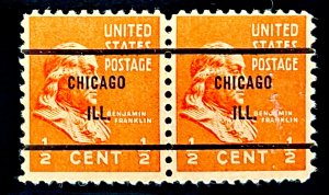 US #803 Chicago, IL precancel Line pair.