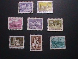 ​HUNGARY-SET OF 8 FAMOUS BUILDING IN HENGARY USE STAMPS VERY FINE