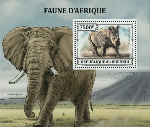 African Fauna Stamp Elephant Rhino Loxodonta Africana S/S MNH #3212 / Bl.366