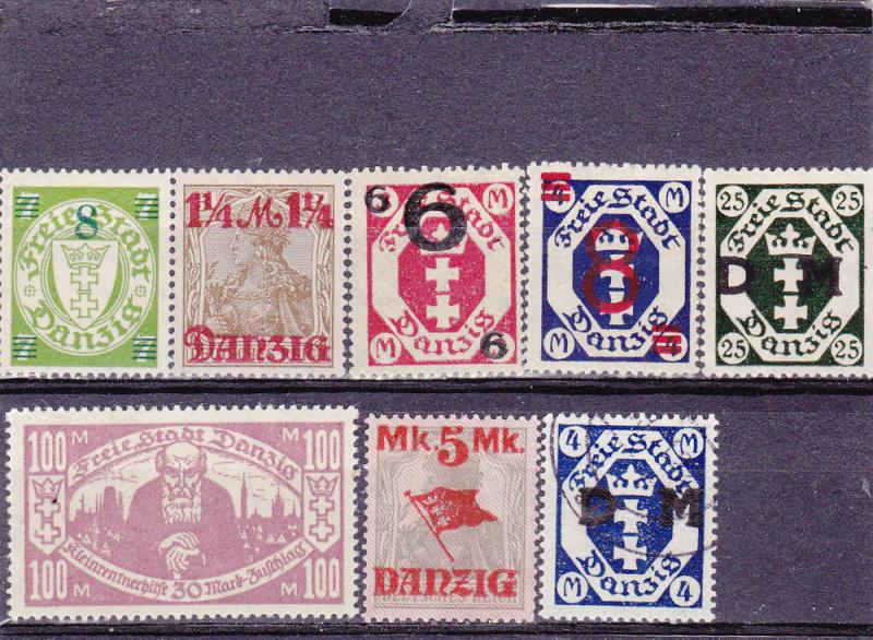 Danzig Collection #22 Mint & used (30c & 26 = MNG)