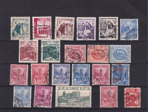 SA26d Tunisia 1930's - 1950's selection of used stamps