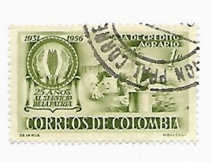 Colombia 1957 - U - Scott #670 *