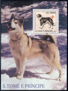 St Thomas & Prince Is. - 2003 MNH sheet of 1 w/ Red Cross #1478 cv 9.50