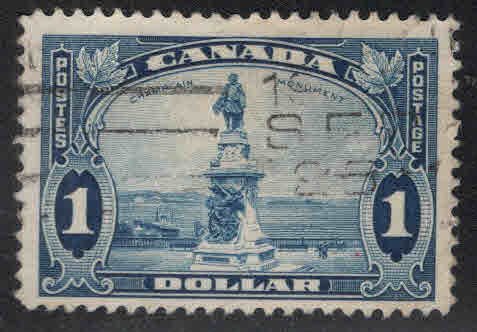 Canada Used Scott 227 Used stamp oblique crease upper left corner
