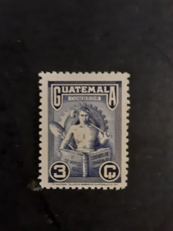 +Guatemala #322a            MNH