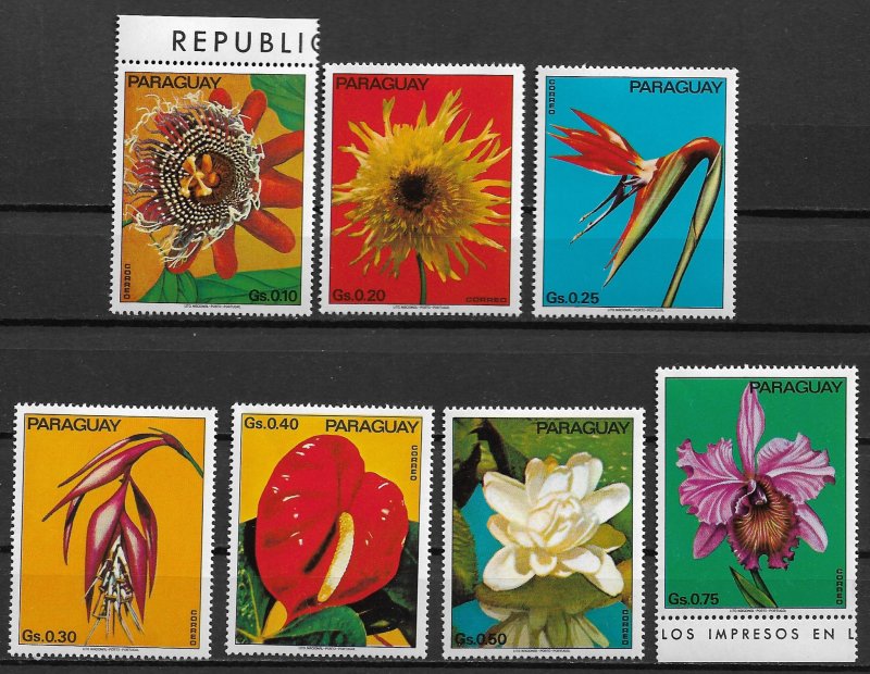 1973 Paraguay 1531 Flowers MNH complete set of 7