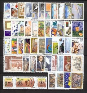 2001 - ITALY - YEAR COMPLETE SET SC# 2384-2435 - MNH **