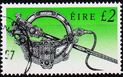 Ireland. 1990 £2 S.G.764 Fine Used