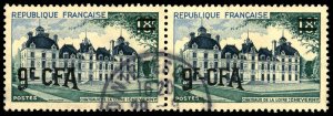 REUNION ISLAND Sc 308 USED PAIR - 1954 9f - Cheverny Chateau, France #723 surch