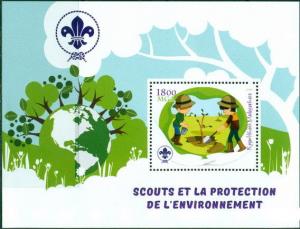 BOY SCOUTS ANIMALS BIRDS SCOUTING FAUNA MADAGASCAR MNH STAMP SET