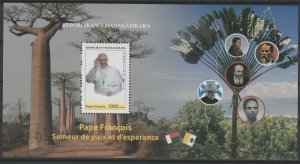 Madagascar 2018 Pape François Pope Francis Papst Franziskus Souvenir sheet RARE
