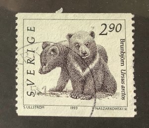 Sweden 1993 Scott 1928 used - 2.90kr,  Wild Animals, Brown Bear cubs