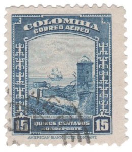COLOMBIA AIRMAIL STAMP 1948. SCOTT # C153. USED. # 2