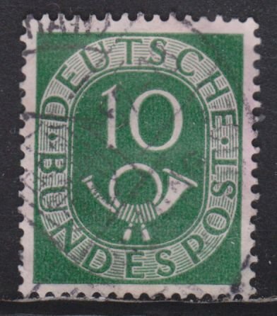 Germany 675 Post Horn 10pf 1951