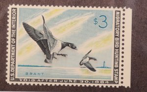 Scott RW30 1963 $3.00 Duck Stamp MNH Nice Stamp SCV - $100.00