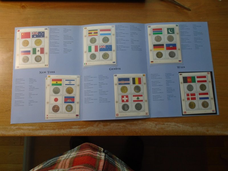 New York  # 920 / Geneva  #464 / Vienna # 387 MNH  Coin & Flag Series 2006
