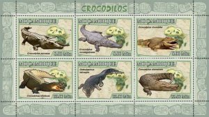 MOZAMBIQUE 2007 SHEET CROCODILES COCODRILOS CROCODILOS REPTILES moz7110a