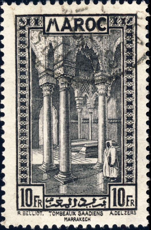 MAROC - 1933 - Yv.148 / Mi.115 10fr noir Tombeaux Saadiens (Marrakech) Oblitéré