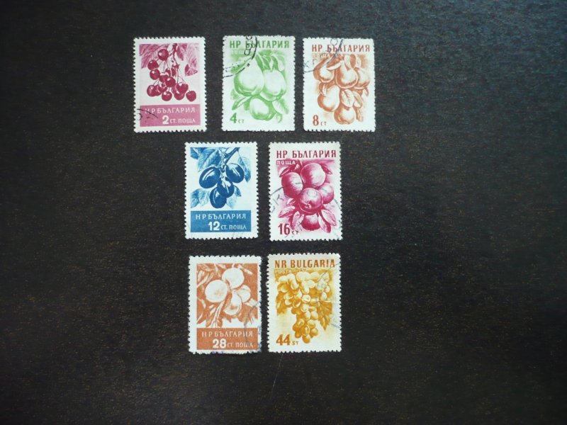 Stamps - Bulgaria - Scott# 929-932,936-938 - Used Part Set of 7 Stamps