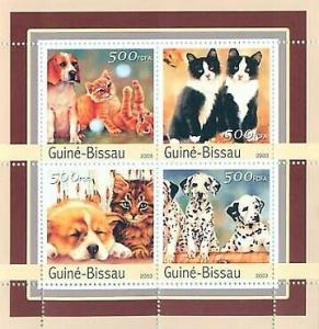 Guinea-Bissau - Cats & Dogs - 4 Stamp  Sheet GB3135