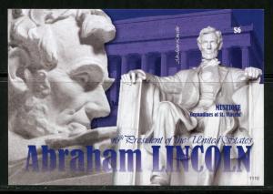 MUSTIQUE   16th PRESIDENT ABRAHAM LINCOLN  IMPERFORATE SOUVENIR SHEET   MINT NH