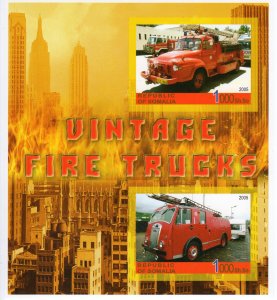 Somalia 2005 VINTAGE FIRE TRUCKS Souvenir Sheet #2  IMPERFORATED  MNH