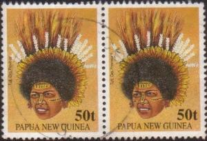 Papua New Guinea 1991 SG660 50t Tribal Head-dress pair FU