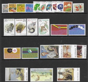 Australia 554-79    1973-84 set 26  fvf mint nh