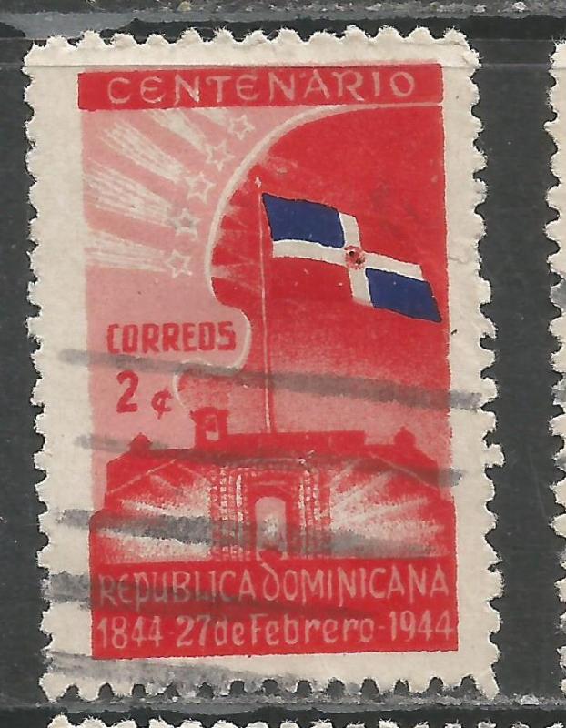 DOMINICAN REPUBLIC 400 VFU FLAG Z2605-4