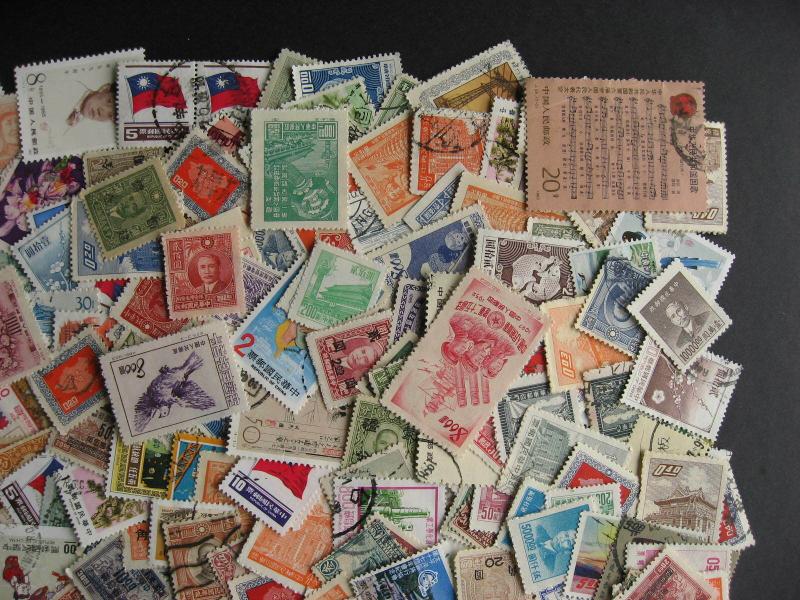 China & PRC 250 a double sized elusive mixture (duplicates, mixed condition)