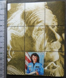 1999 einstein physics christa mcaullife challenger disaster space women