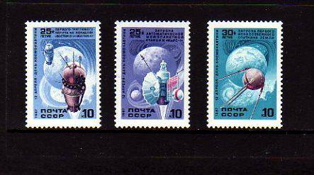 RUSSIA -1987- SPACE - COSMONAUTS DAY - MINT - SET OF 3!