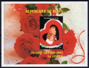 Benin 2003 St.Valentine's Day-Marilyn Monroe-Red Roses  S/S Perforated MNH VF