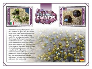 Liberia - 2021 Big Family of Garnet Minerals - 2 Stamp Souvenir Sheet LIB210106b