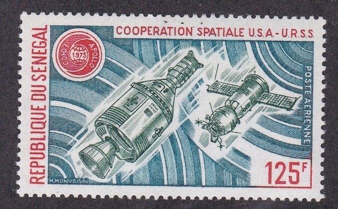 Senegal # C138, Apollo - Soyuz, Space, NH, 1/2 Cat.