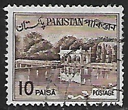 Pakistan # 134a - Shalimar Gardens - used....{GR39}