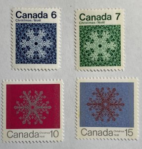 CANADA 1971 #554-557 Christmas (Snowflakes) Complete Set - MNH