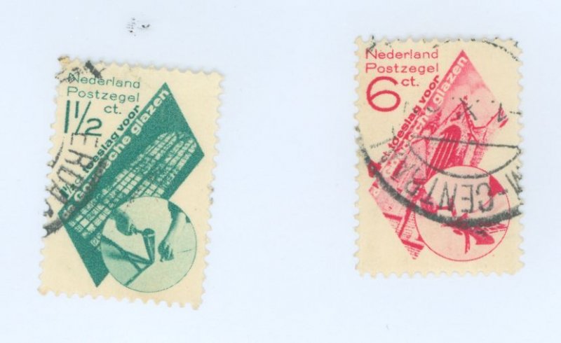 Netherlands #B48-B49  Single (Complete Set)