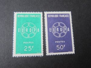 France 1959 Sc 929-30 set MH