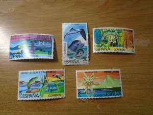 Spain #  2096-2100  MNH   Flowers