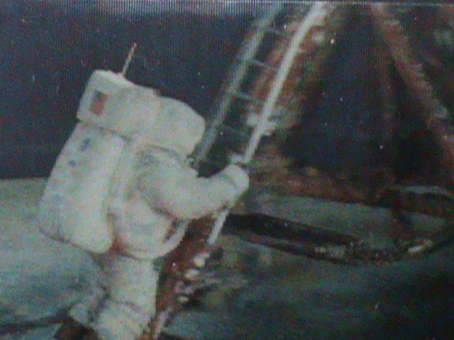BHUTAN-1972-FIRST MEN ON THE MOON- 3- D STAMP MNH VERY FINE-LAST ONE