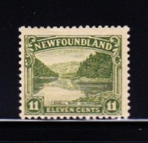 Album Treasures Newfoundland Scott # 140 11c Shell Bird Island Mint Hinged