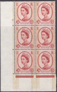 1959 4½d Phosphor Graphite cylinder 6 No Dot perf type A(E/I) UNMOUNTED MINT