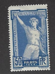 France #201 Mint Fine SCV$26.00...Great Stamps!