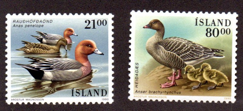 ICELAND 686-7 MNH SCV $5.75 BIN $3.45 BIRDS