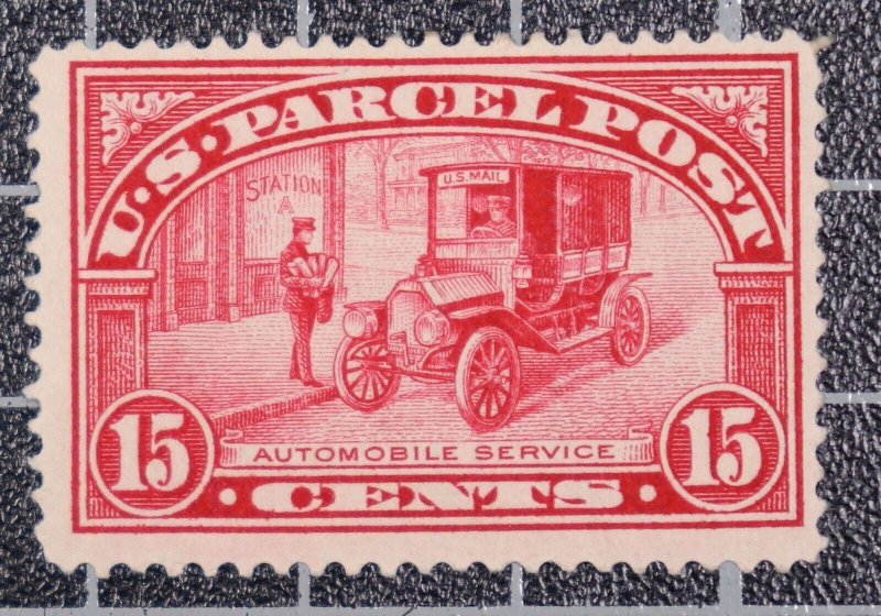 Scott Q7 - 15 Cents Parcel Post - OG MH - Nice Stamp - SCV - $60.00 